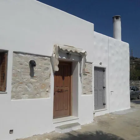 빌라 Elaiolithos